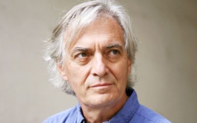 JEAN-PAUL DUBOIS – TOUS LES HOMMES N’HABITENT PAS LE MONDE DE LA MÊME FAÇON – L’OLIVIER –